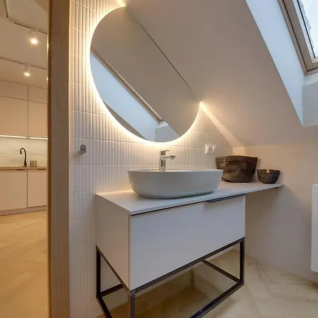 Apartament Beżowy Sun Seasons 24 W Szklarskiej Porębie Z Wanną By Renters Szklarska Poręba