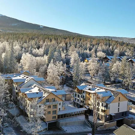 Appartement Bezowy Sun Seasons 24 W Szklarskiej Porebie Z Wanna By Renters Szklarska Poreba